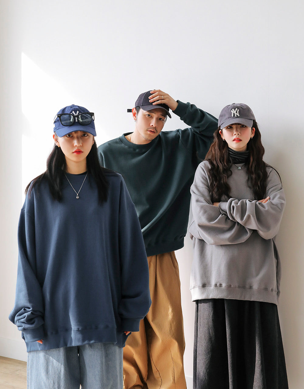 OVERSIZE PULLOVERS (MULTIPLE COLORS)