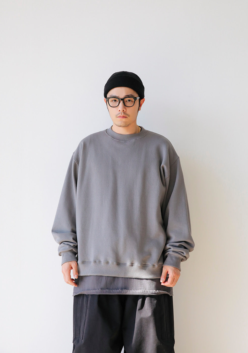 OVERSIZE PULLOVERS (MULTIPLE COLORS)