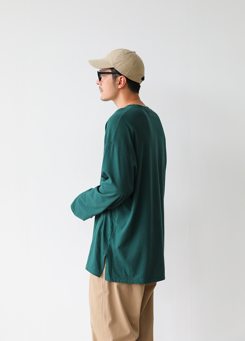 LOOSE LONG SLEEVE TEE (MULTIPLE COLORS)