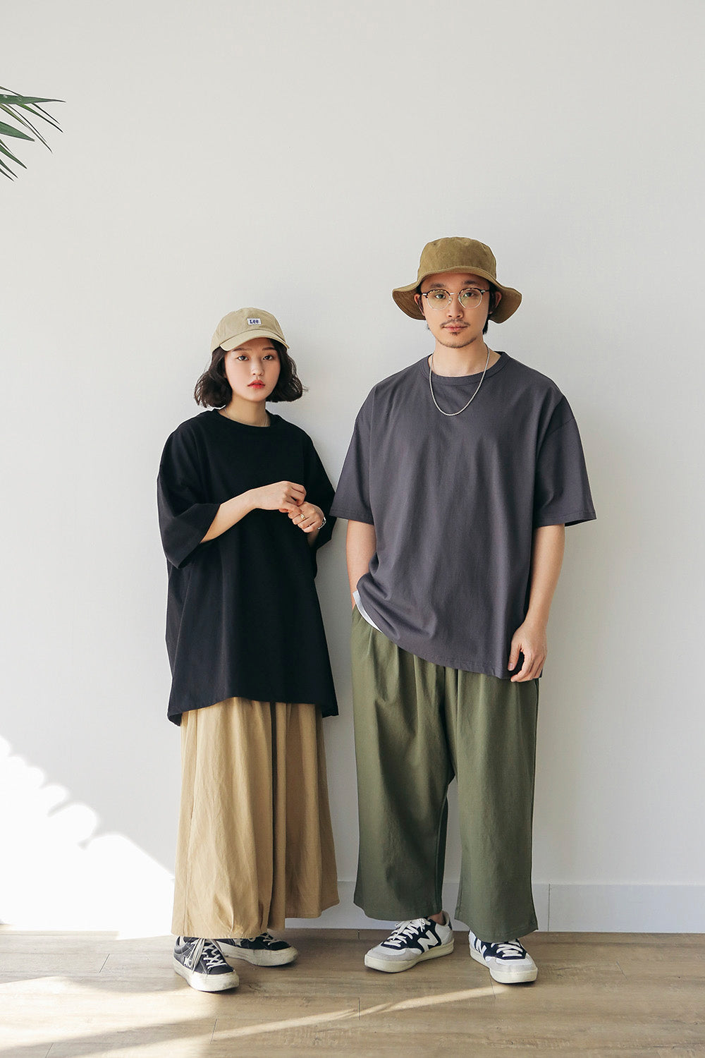 WIDE FIT PANTS (KHAKI COLOR)