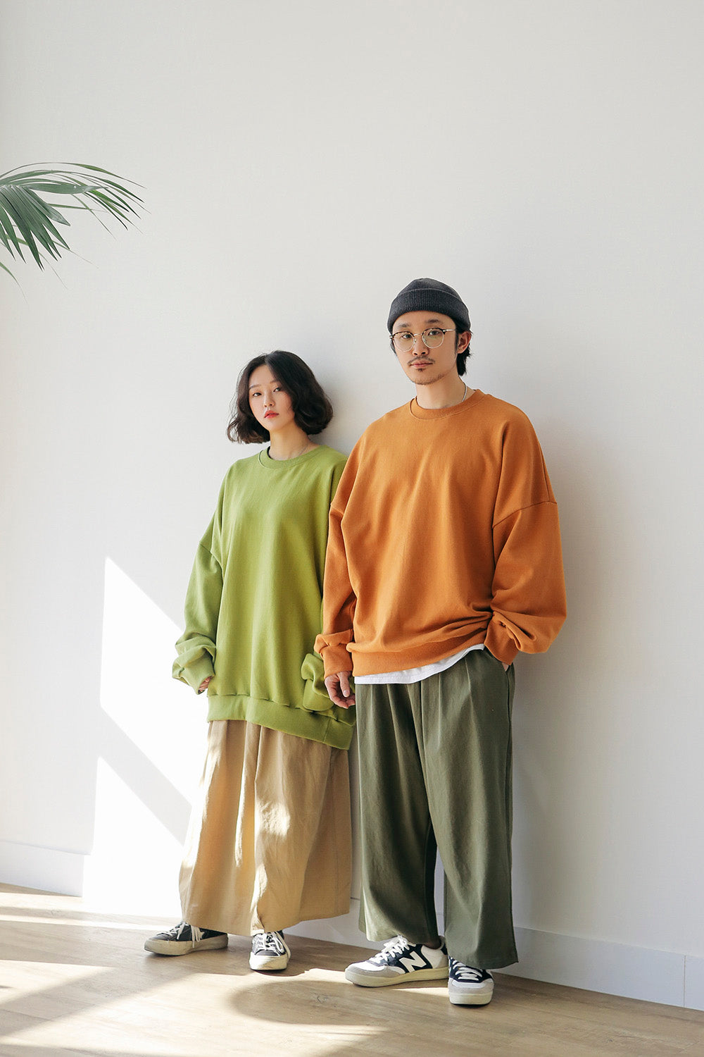 WIDE FIT PANTS (KHAKI COLOR)