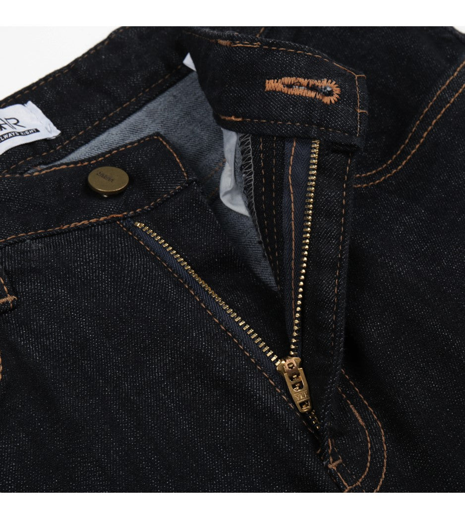 SLIM STRAIGHT DENIM JEANS (INDIGO)