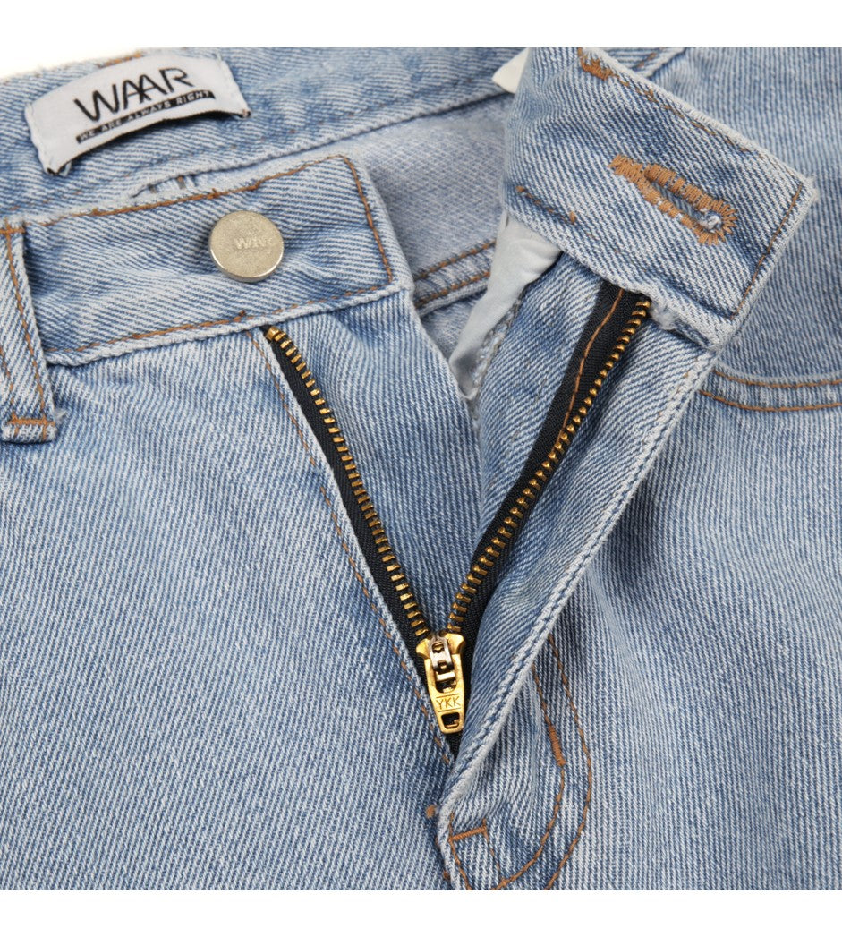 WIDE DENIM JEANS (LIGHT BLUE)